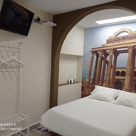 ERES EMÉRITA Apartamentos&Suites PARKING GRATUITO Mérida Exterior foto